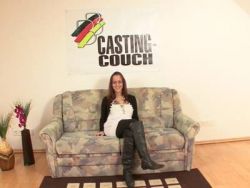 Amateur Bitch wird beim Casting hemmungslos gebumst