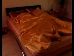 Lüsterner sadistischer Sex mit einer frechen triefenden Frau
