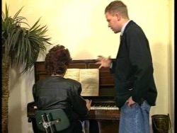 Notgeiler Musikunterricht mit scharfer Dreierfick Orgie