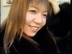 Schöne pralle Titten hat die japanische Nutte
